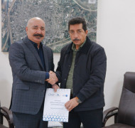 قلقيلية تخطو نحو "الذكاء المروري" بتوقيع اتفاقية رائدة مع شركة "برود نت" لدراسة الحلول الذكية وإنهاء الاختناقات