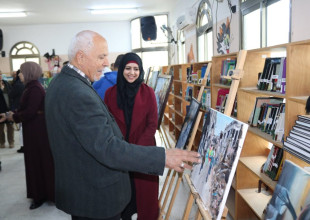افتتاح المعرض التشكيلي بصمات تعبيرية