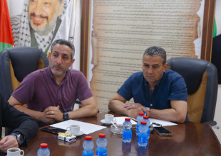 عُقد في بلدية قلقيلية اجتماع مشترك ضم ممثلين عن البلدية والمحافظة والغرفة التجارية والشرطة والأمن الوطني، وذلك لبحث ترتيبات تنظيم الأسواق والحركة المرورية خلال فترة التسوق الخاصة بعيد الأضحى 