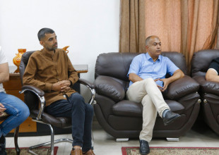 لقاء يجمع رئيس بلدية قلقيلة بنقابة عمال وموظفي بلدية قلقيلية .