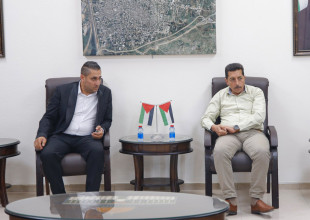 وفد من بلدية حبلة يزوربلدية قلقيلية