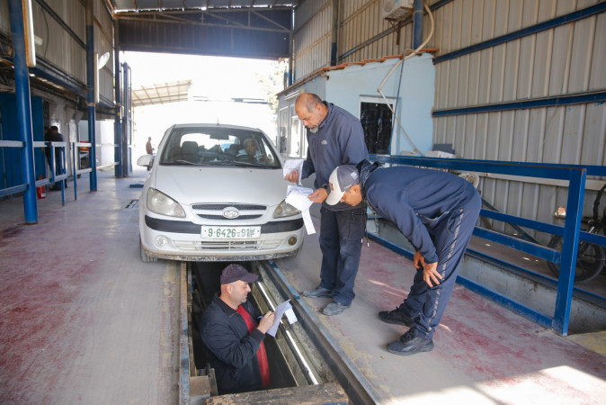 وحدة التنمية - قسم الدينموميتر  جانب من الاعمال اليومية والحركة النشطة في قسم الدينموميتر  نعمل لخدمتكم