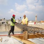 بلدية قلقيلية تباشر بأعمال بناء طابق ثاني عظم في مدرسة العودة
